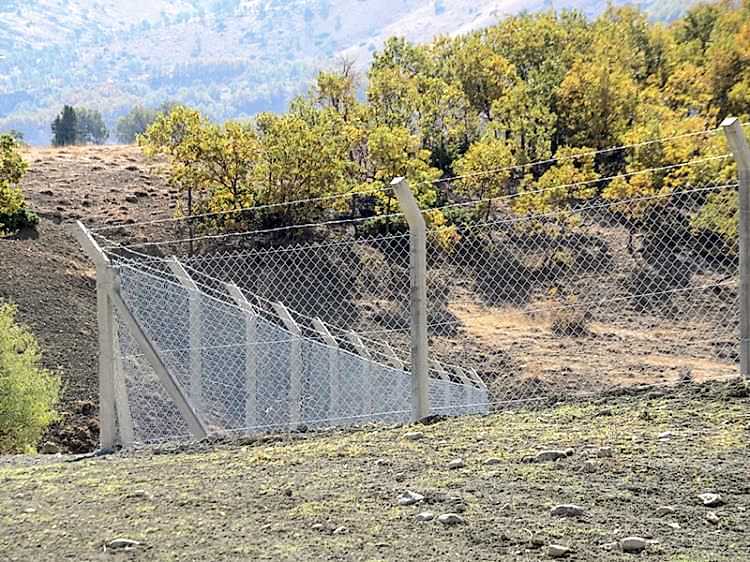 Düz Hat Jiletli Tel